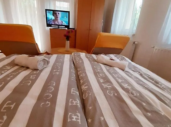 Petra Kehidakustány